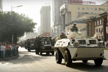 Ситуация в СУАР по-прежнему остаётся напряжённой. Фото: AFP/Getty Images