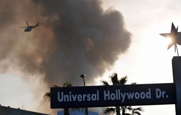 Пожежа на студії Universal. Фото: David McNew/Getty Images