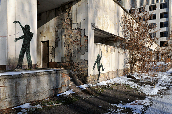 Малюнки на будинку в Прип'яті. Фото: Володимир Бородін/The Epoch Times