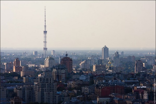 Киев с высоты. Фото: raskalov-vit.livejournal.com
