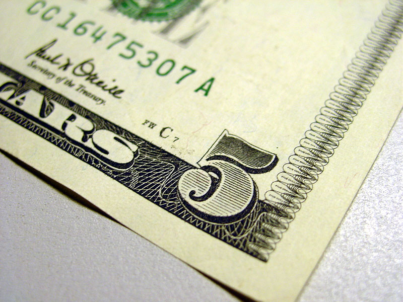 Госдолг США теперь может расти без ограничений. Фото: designpacks.com;