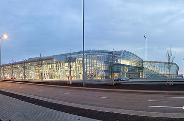 В аэропорте Львова отменили авиарейсы. Фото: commons.wikimedia.org