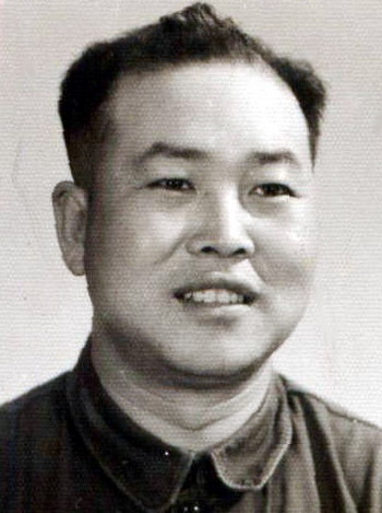 Ван Чжии - муж Сунь. Фото с семейного архива