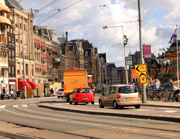 Амстердам. Автомобильная магистраль. Фото: Ирина Рудская/The Epoch Times