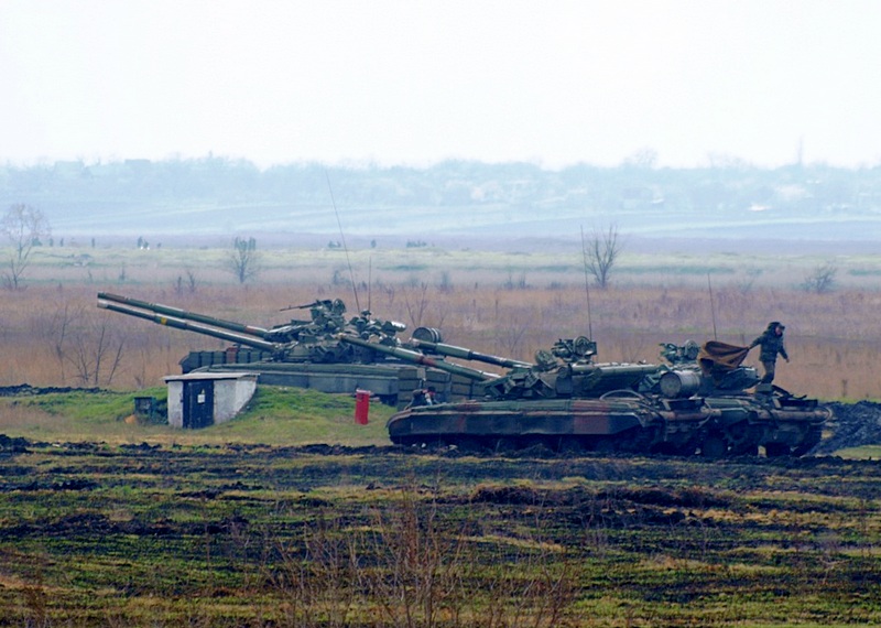 Военнослужащие Украины совершенствуют боевое мастерство в поле на Днепропетровщине. Фото: Минобороны