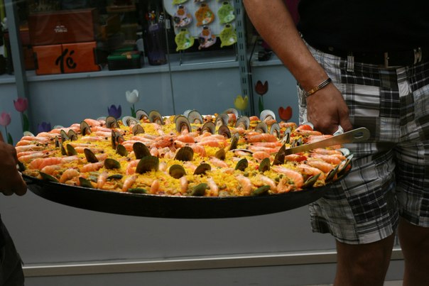 Популярное блюдо на Канарах — паэлья. Фото: Анна Меркулова