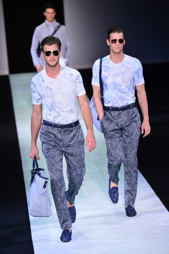 Весенне-летняя коллекция 2014 от Giorgio Armani на Миланской неделе мужской моды. Фото: GIUSEPPE CACACE/AFP/Getty Images 