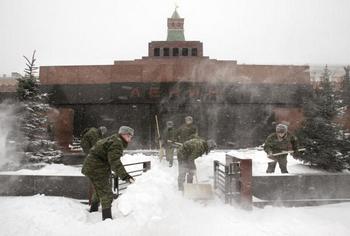 Мавзолей Ленина. Фото: YURI KADOBNOV/AFP/Getty Images