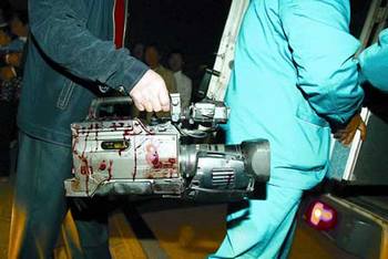 Китайские корреспонденты часто подвергаются избиениям во время выполнения своей работы. Фото с epochtimes.com