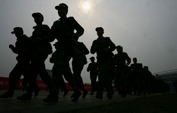 Военная мощь Китая это лишь внешний лоск, а не реальная сила. Фото: China Photos/Getty Images