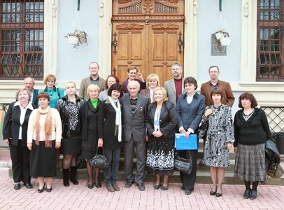 Участники конференции и Участники конференции в Органном зале замка. Фото: Ирина Кривенко/The Epoch Times Україна