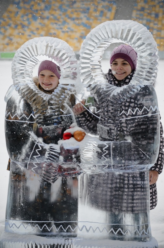 Парк ледяных скульптур открылся в Киеве 13 января 2013 года. Фото: Владимир Бородин / Великая Эпоха 