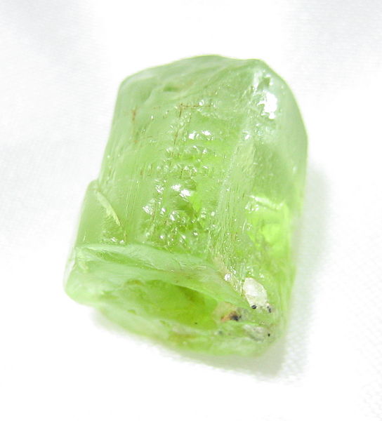 Оливин — камень, который можно увезти с Канарских островов. Фото: Skitahashi/сommons.wikimedia.org