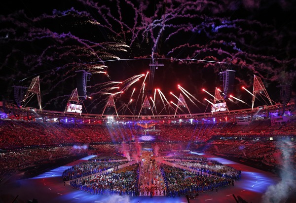 Летняя Олимпиада в Лондоне завершилась фейерверком. Фото: THOMAS COEX/AFP/GettyImages
