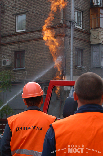 В центре Днепропетровска прогремел взрыв: погиб известный бизнесмен. Фото: ИА Новый мост