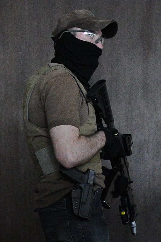 Бандиты в масках и вооружены винтовками устроилb поджог на частной шахте. Фото: Владимир Бородин/EpochTimes.com.ua
