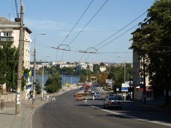 Улицы Тернополя. Август 2009 год. Фото: Владимир Ясинский