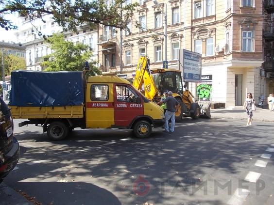 Центр Одессы оцепили из-за опасности взрыва газа. Фото: timer.od.ua