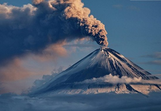 Фото:Извержение Ключевского вулкана/www.kamtravel.abdesign.ru