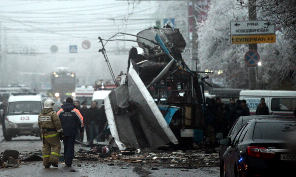 Взорванный троллейбус в Волгограде 30 декабря 2013 г. Фото: STRINGER/AFP/Getty Images