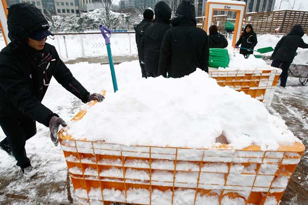 Снегопад в Южной Корее. Фото: Chung Sung-Jun/Getty Images