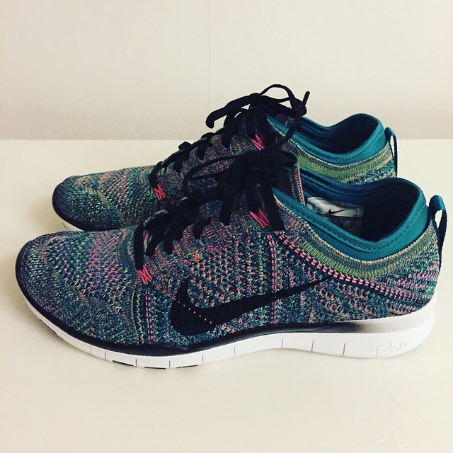 кроссовок nike