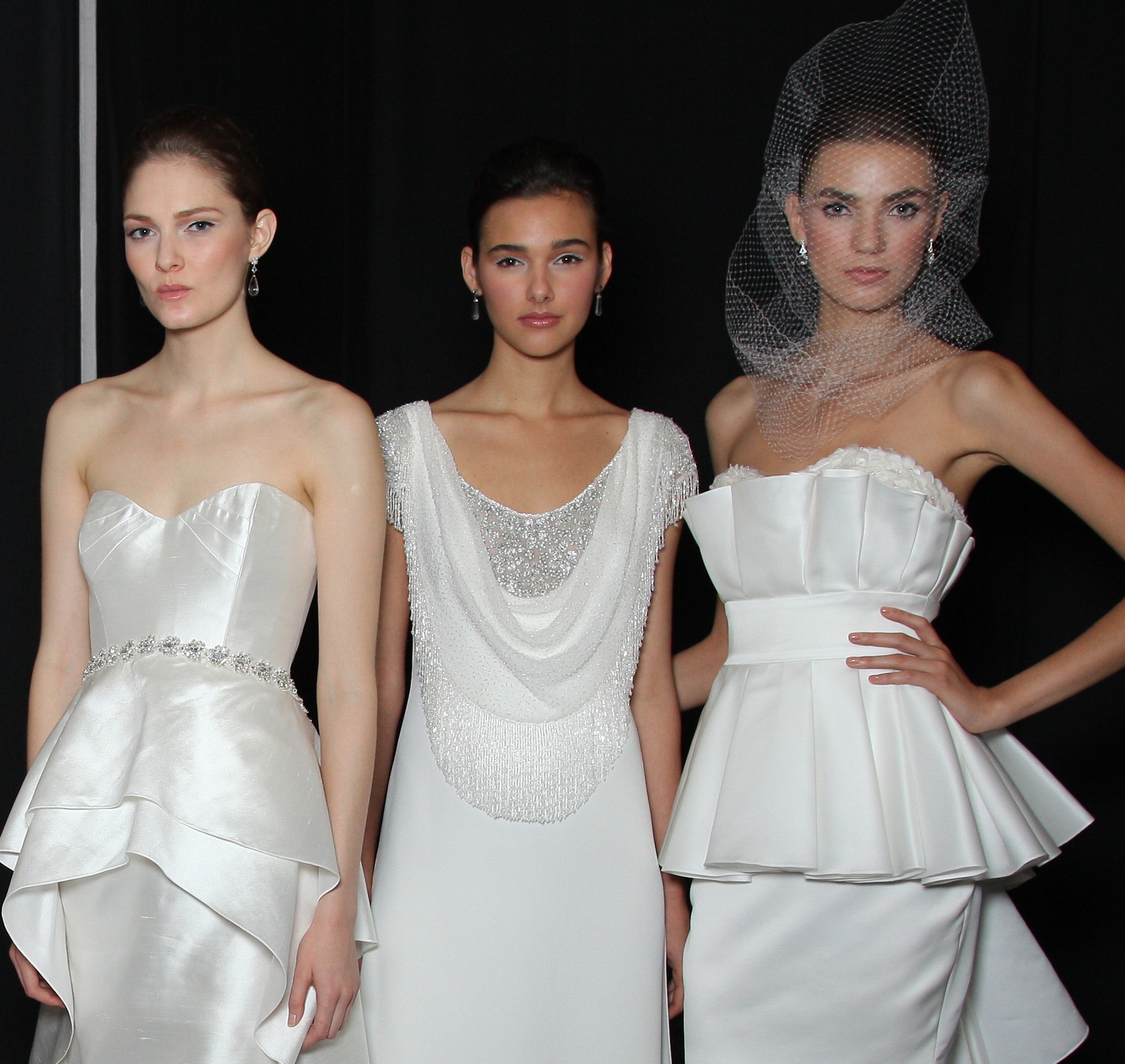 Вот какой видят невесту дизайнеры бренда Badgley Mischka: Свадебные платья по-голливудски от Badgley Mischka. Фото: JP Yim/Getty Images