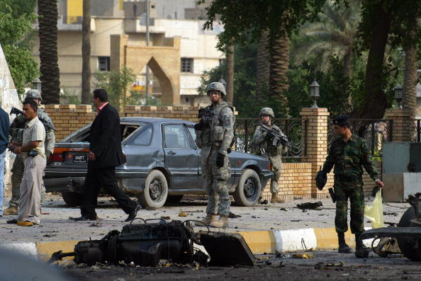 Террорист-смертник взорвал начиненный взрывчаткой автомобиль.Фото:ALI YUSSEF/AFP/Getty Images 