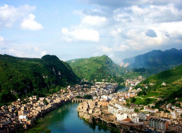 Китайське селище Чженьюань, яке в народі називають «Стародавнє селище Тайцзи». Китайська Народна Республіка. Фото: aboluowang.com