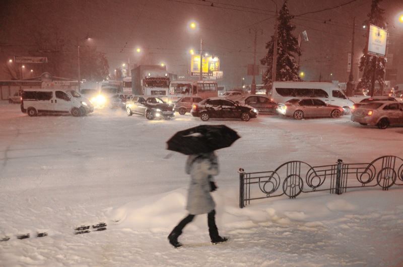 Киев засыпал снег. Фото: Владимир Бородин / Великая Эпоха