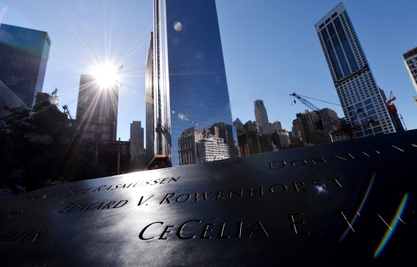 В Нью-Йорке почтили память жертв «11 сентября». Фото: Justin Lane-Pool/Getty Images