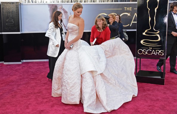 Дженніфер Лоуренс у сукні від Dior. Фото: Jason Merritt/Getty Images