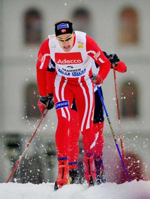 Норвежець Берре Несс (Boerre Naess) під час етапу Кубка світу з лижних гонок класичним стилем. Фото: DANIEL SANNUM-LAUTEN/AFP/Getty Images