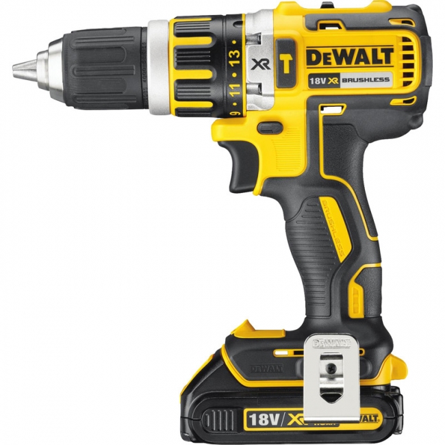 Шуруповерт Dewalt