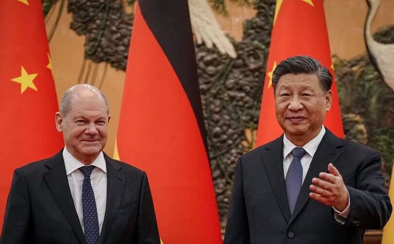 Си Цзиньпин и Олаф Шольц в Пекине, 4 ноября 2022 года (Getty Images)