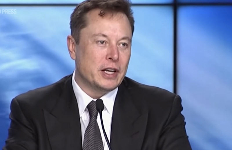 Ілон Маск (Youtube/скриншот)