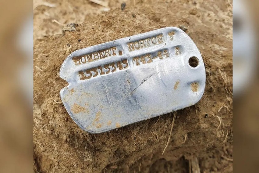 Жетон американського солдата, якого Де Йонг ідентифікував як «Нортон». (Courtesy of Chris De Jong)