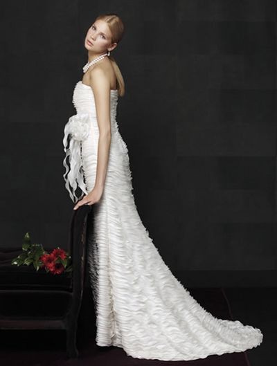 Коллекция свадебных платьев model novias/Фото с efu.com.cn 
