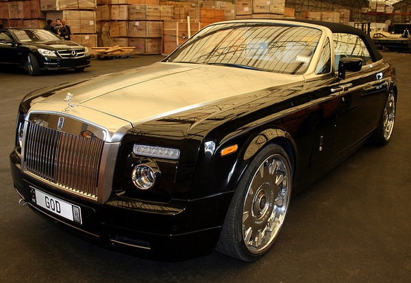 Автомобіль Rolls-Royce Phantom. Фото: L2F1/flickr.com 