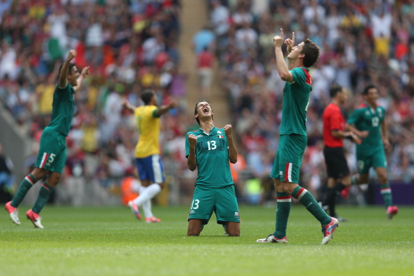 Бразилія - Мексика Фото: Julian Finney, Jeff J Mitchell /Getty Images Sport 