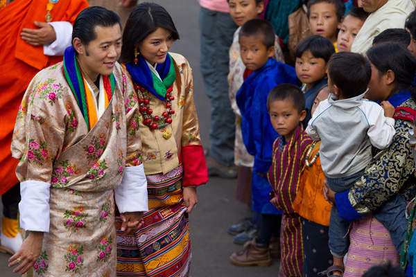 Святкування королівського весілля в Бутані. Фото: Paula Bronstein / Getty Images 