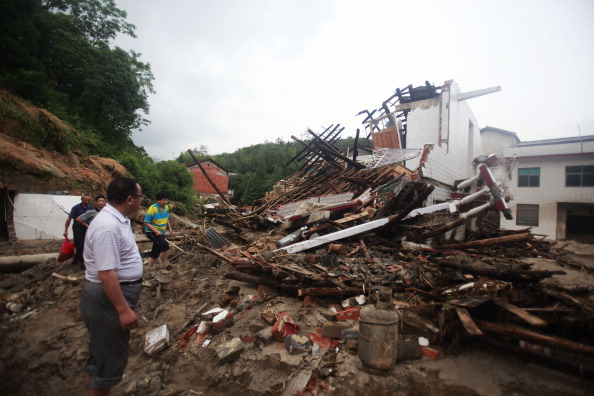 Зруйнований стихією будинок. Провінція Хунань, Китай. Фото: STR/AFP/Getty Images 