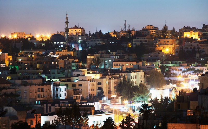 Столица Иордании, Амман. Город ночью. Фото: Adam Pretty/Getty Images 