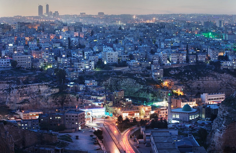 Столица Иордании, Амман. Вечерний вид на город. Фото: Adam Pretty/Getty Images 