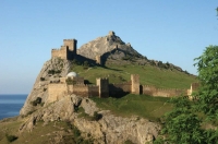 У серпні під Судаком відкривається рицарський фестиваль. Фото: monuments-crimea.gov.ua