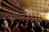 Впродовж останніх років трупа «Divine Performing Arts» виступала на найпрестижніших театральних сценах світу, включаючи залу Radio City у Нью-Йорку