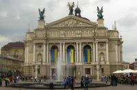 Оперний театр — одне з головних визначних місць Львова. Фото: Johnny/uk.wikipedia.org