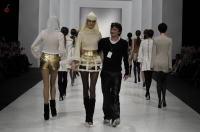Віктор Завадський представив свою нову колекцію «Осінь-Зима 2010». Фото: fashionweek.com.ua