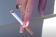 Нова Зеландія скасовує першу у світі заборону на тютюн (ВІДЕО)