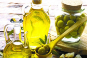 Десять стародавніх способів застосування оливкової олії